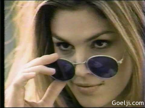 sexy cindy crawford in pepsi ad1